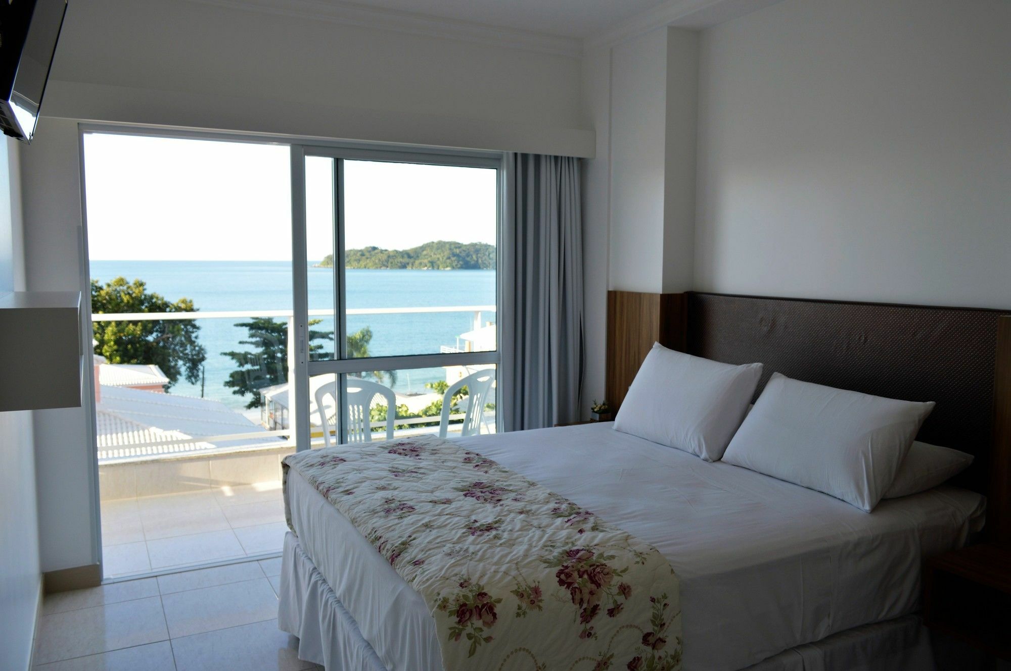 Riviera Inn 3*